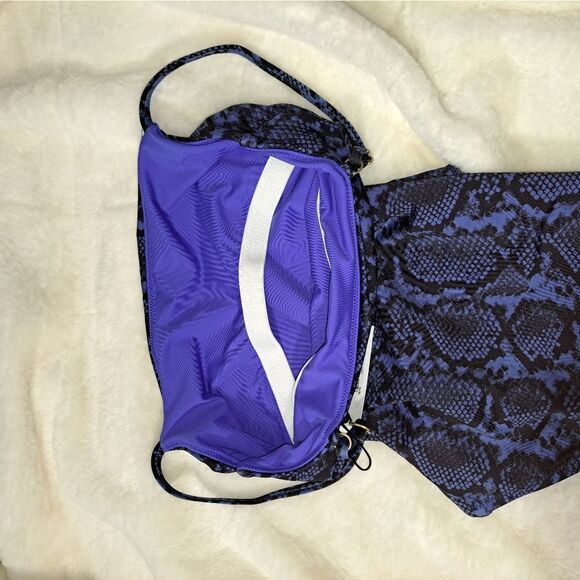 Vitamin A Jenna One Piece Swim Suit - Picture 9 of 13